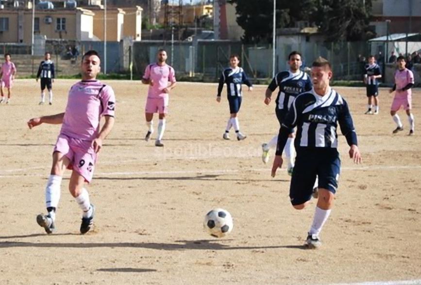  Calcio, 1.a categoria: la Nuova Kamarinense resta in fuga. Archiviata la pratica Per Scicli: 3-0