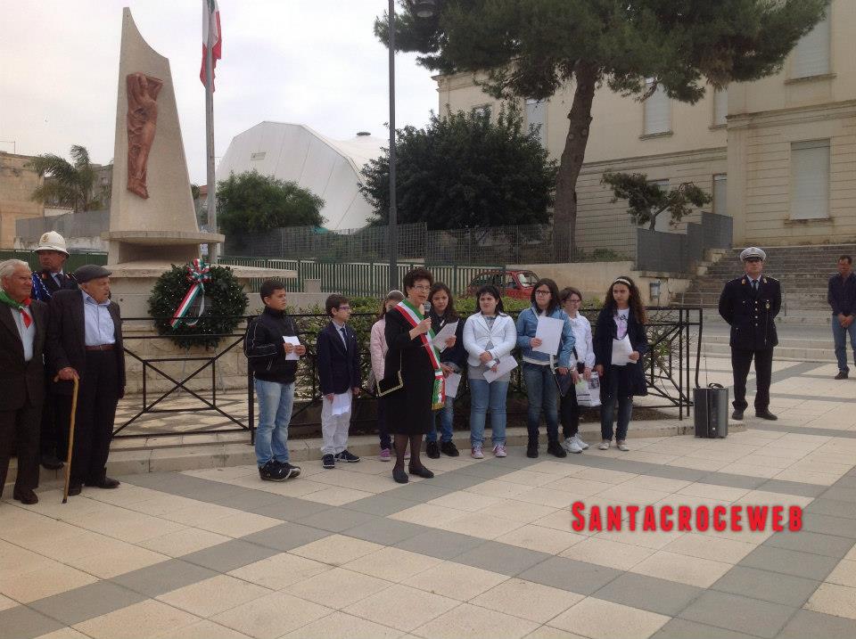  Santa Croce festeggia il suo 25 Aprile con la Banda Musicale e la visita al monumento dei caduti