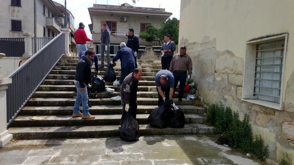  Fonte Paradiso invasa da sporcizia e bottiglie di vetro in frantumi: “Ridiamo questo spazio ai cittadini”