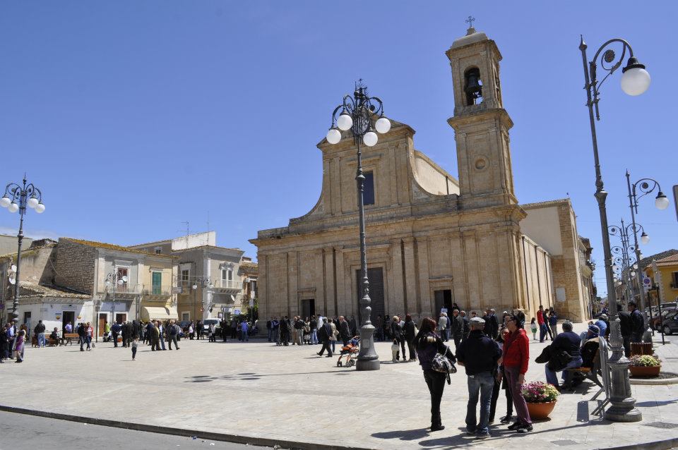  Santa Croce, parte il piano per la legalità: visite nelle abitazioni degli immigrati e niente alcolici