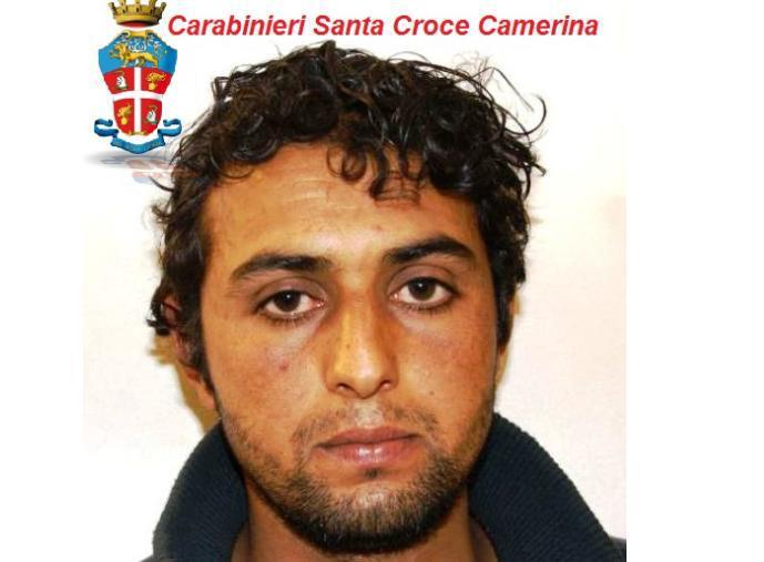  Tunisino accoltella connazionale a Torre di Mezzo: arrestato a Palermo mentre cercava la fuga