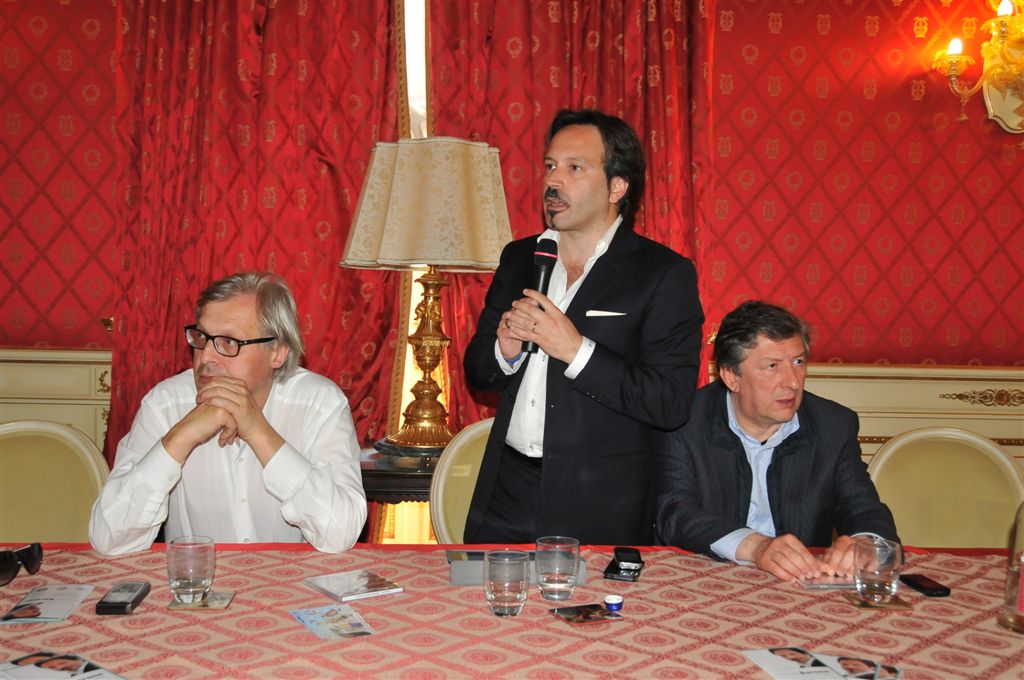  Ragusa, campagna elettorale ad effetto: Vittorio Sgarbi è uno degli assessori designati