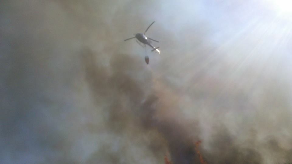  Vasto incendio in c.da Piombo, a due passi da Kastalia: ci vogliono sei ore per domarlo VIDEO