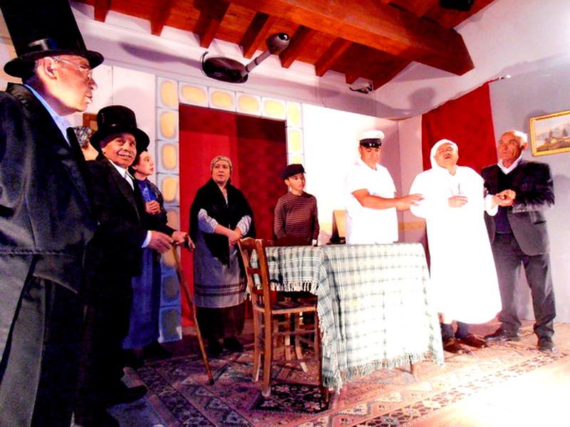  Inizia da Punta Secca la tournée della compagnia teatrale “A Lumera”: poi Marina e Casuzze