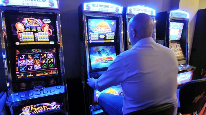  La piaga del gioco d’azzardo: un fenomeno sempre più diffuso che condanna vita e anima di S.Mandarà