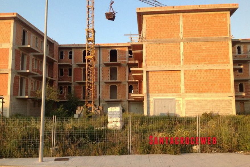  Diciotto alloggi popolari e un cantiere sempre aperto, Pluchino: “Solito spreco di denaro pubblico”