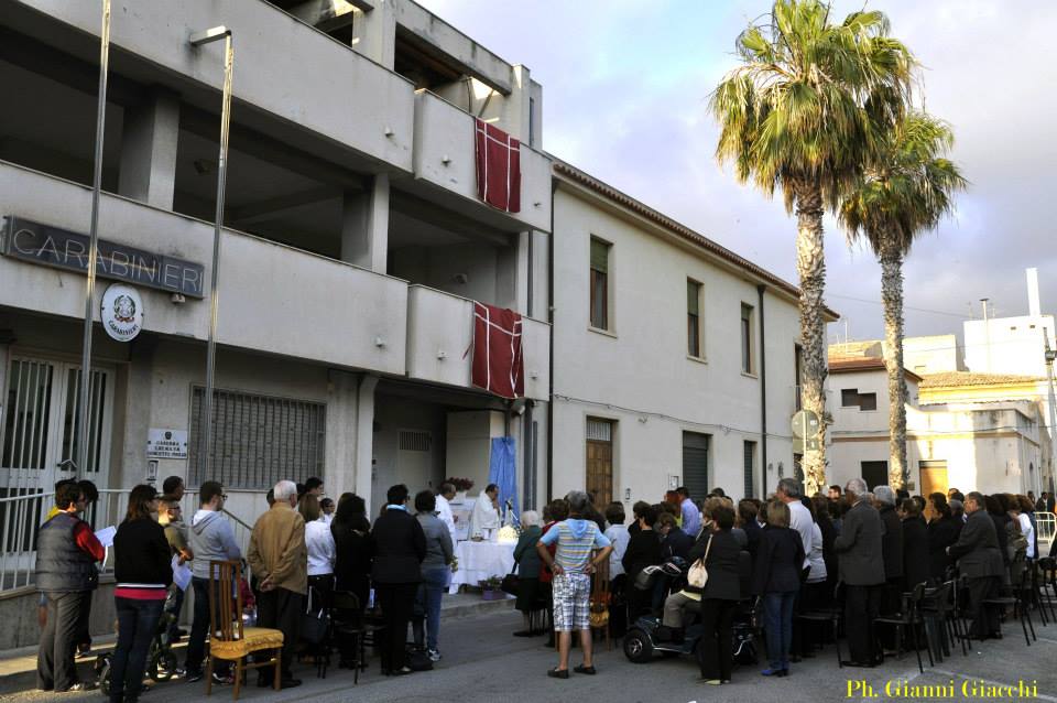  La statua della Madonna ritorna in Chiesa dopo il maggio “itinerante”: GUARDA IL NOSTRO VIDEO