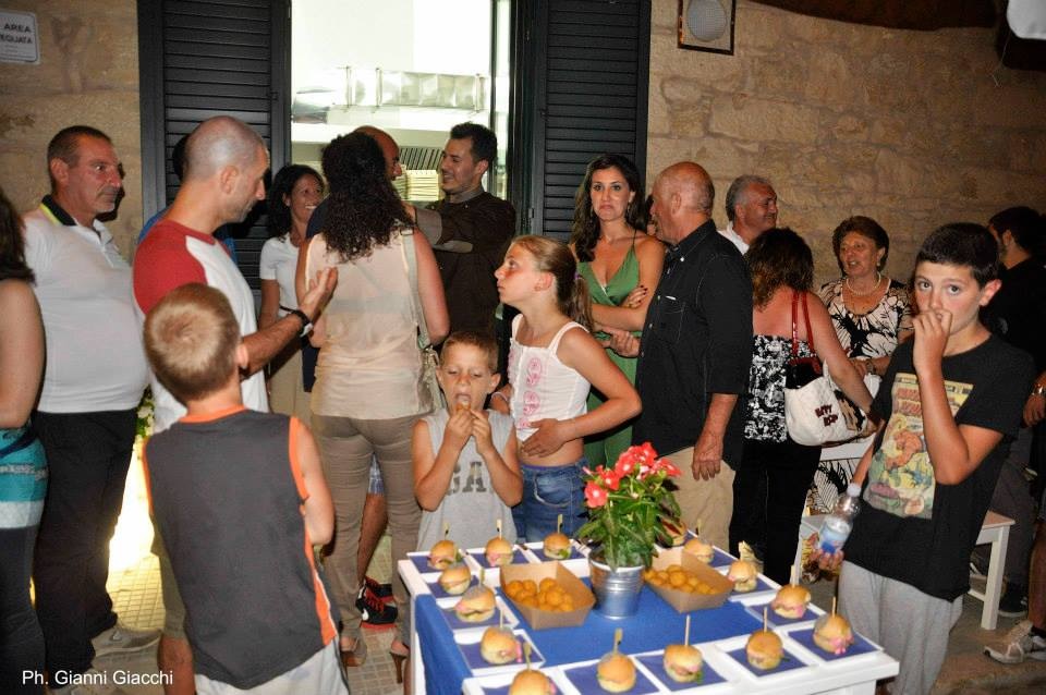  Inaugurato ‘Sciabica’ in piazza Faro a Punta Secca: è il nuovo ristorante di Joseph Micieli
