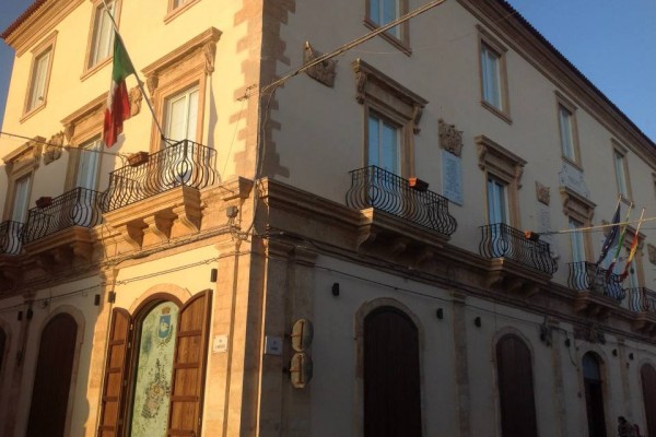  Uno sguardo ai bilanci 2013: Santa Croce Camerina è il 34° comune siciliano per imposizione fiscale