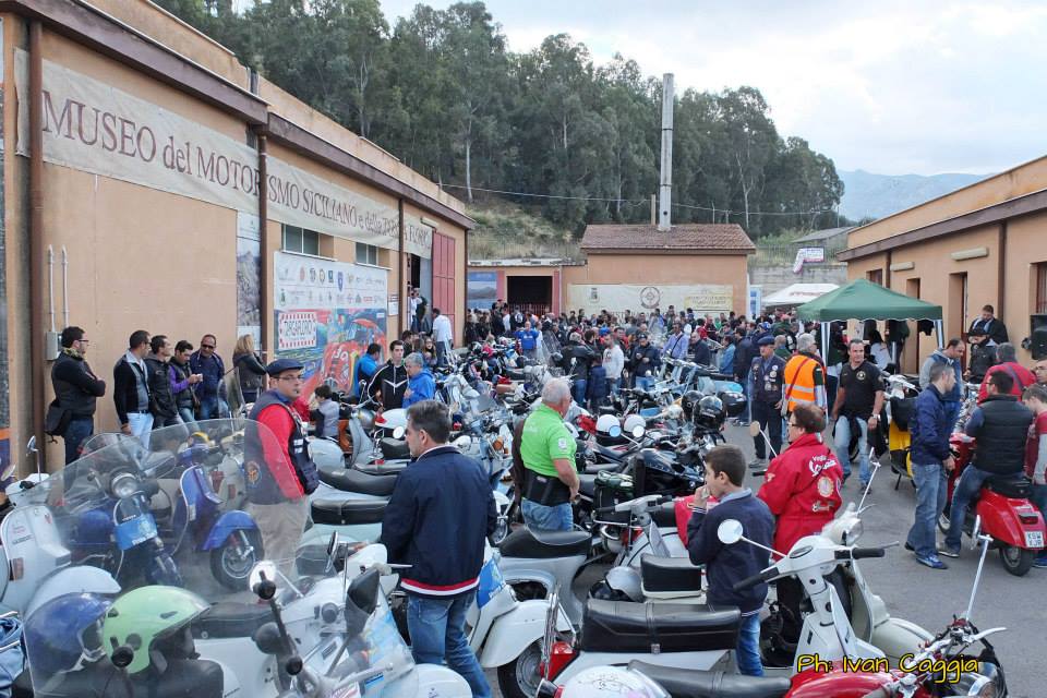  Trasferta su due ruote a Termini Imerese: “Santa Croce in moto” in visita al museo della Targa Florio