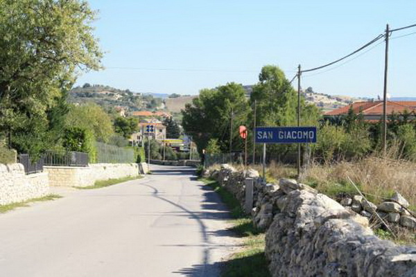  Ragusa – Incidente mortale in contrada S.Giacomo. La vittima è un ispicese di 28 anni