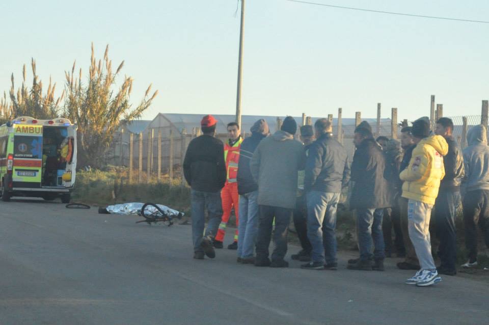  P.Braccetto, tunisino muore mentre va al lavoro in bici: travolto da pirata