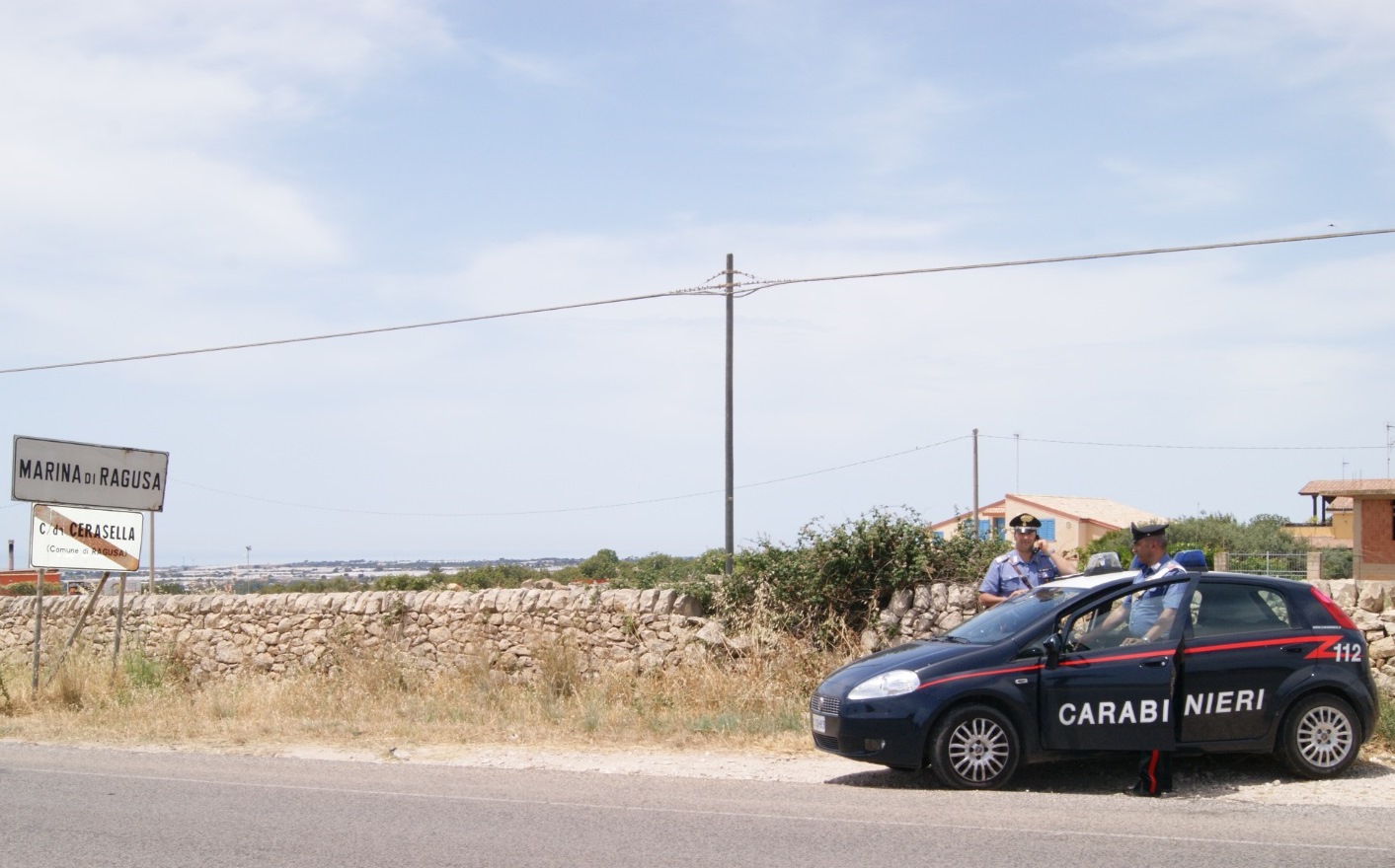  Marina di Ragusa, famiglia immobilizzata in casa: ladri rubano i gioielli