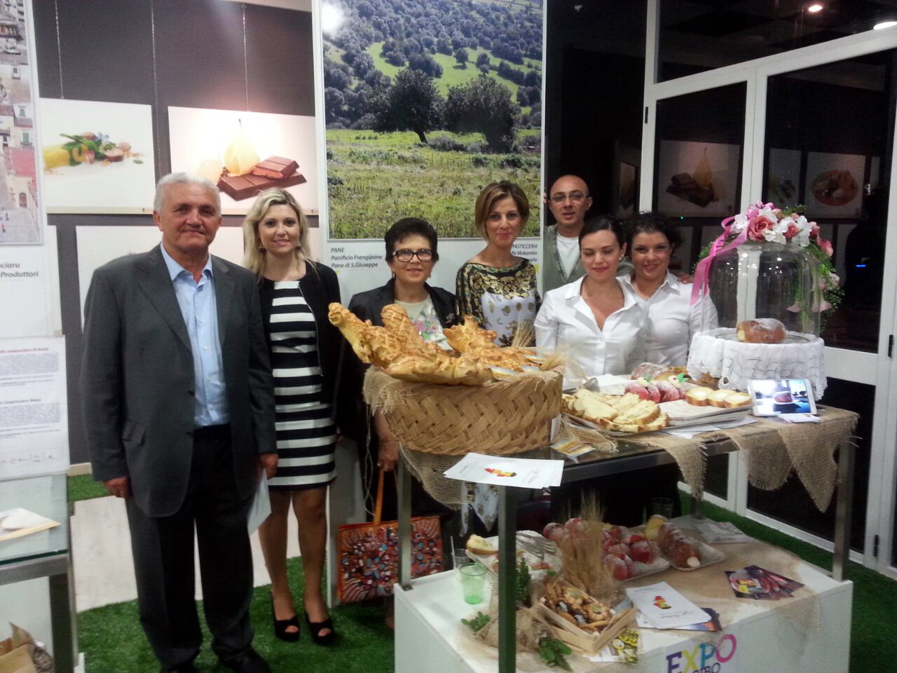  Inaugurata l’Expo del cibo Ibleo: S.Croce presente con marchio e macallè