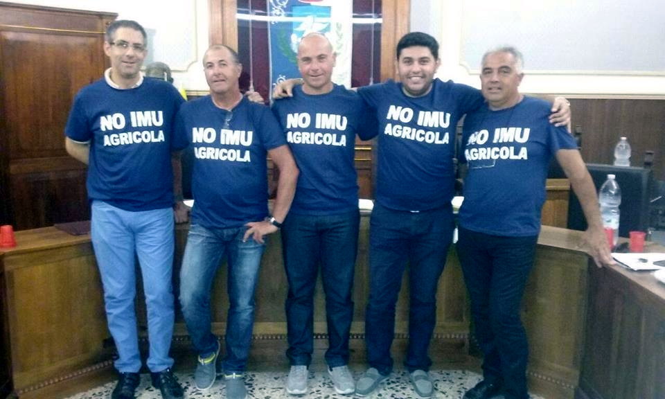  Consiglio, l’opposizione contro l’IMU agricola: seduta ancora rinviata