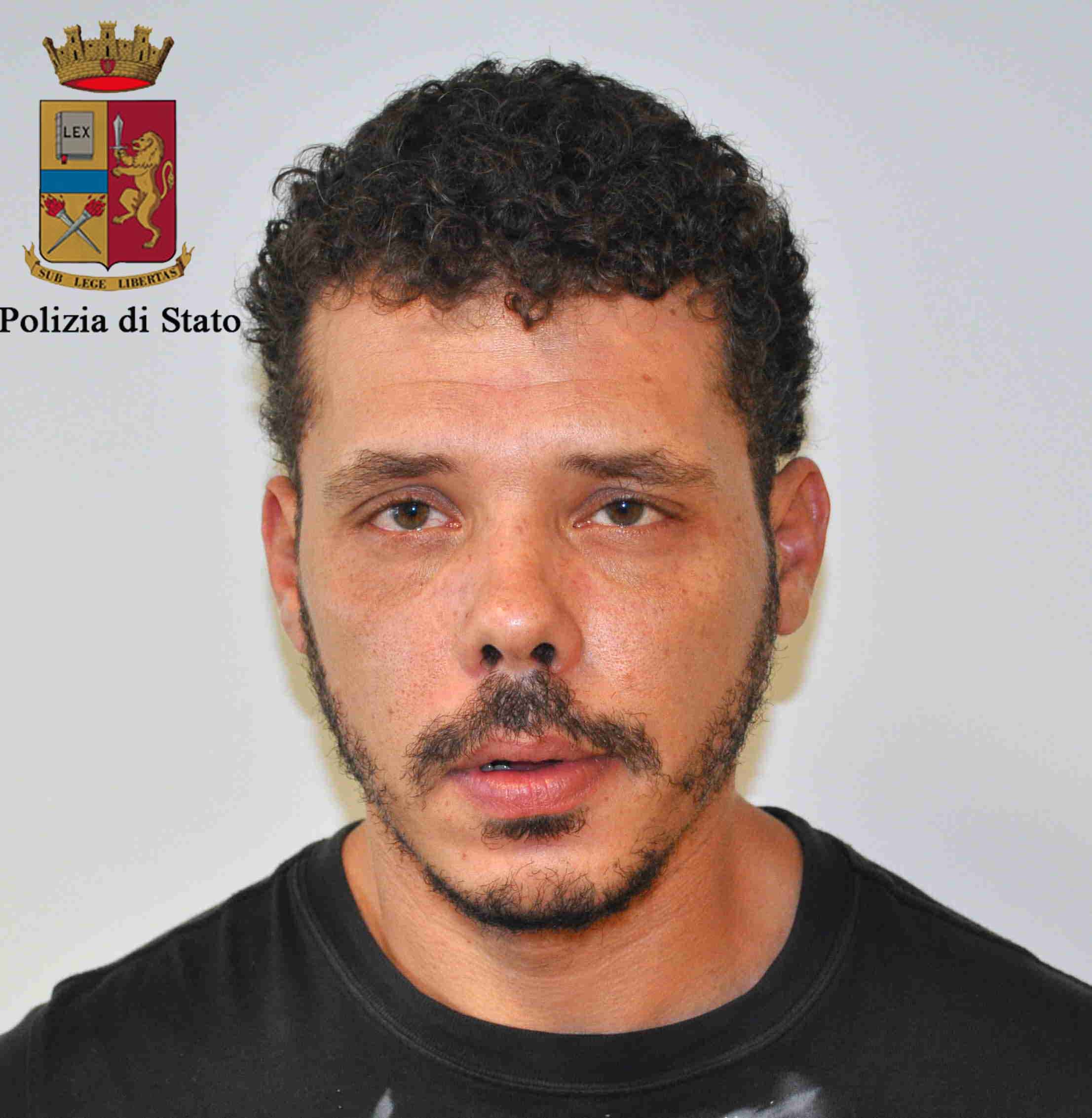  Ragusa – La Polizia di Stato arresta all’interno di villa “Margherita” l’11° spacciatore negli ultimi 15 giorni