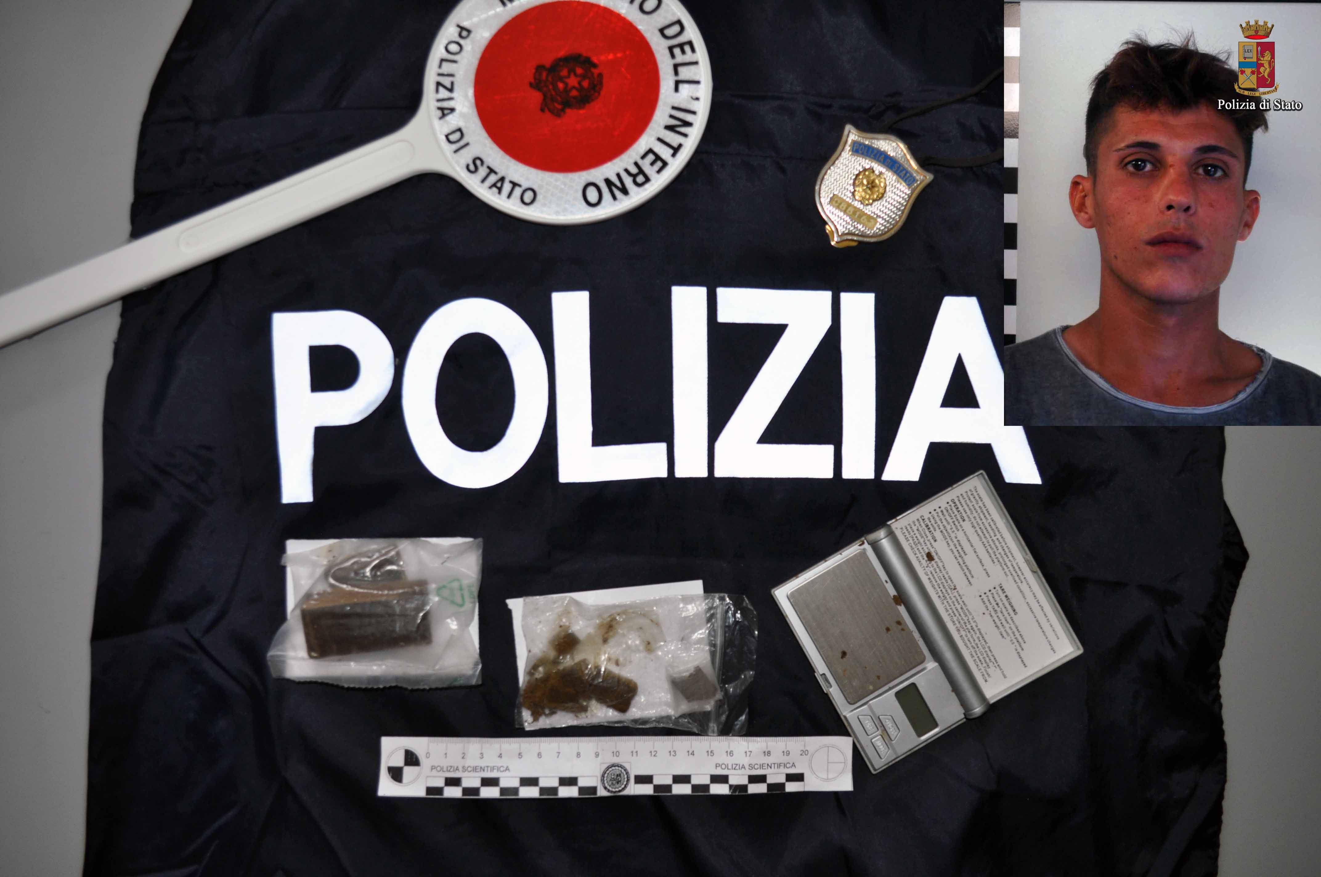  Vittoria – La Polizia arresta un altro spacciatore, denunciato il fratello e segnalato un acquirente