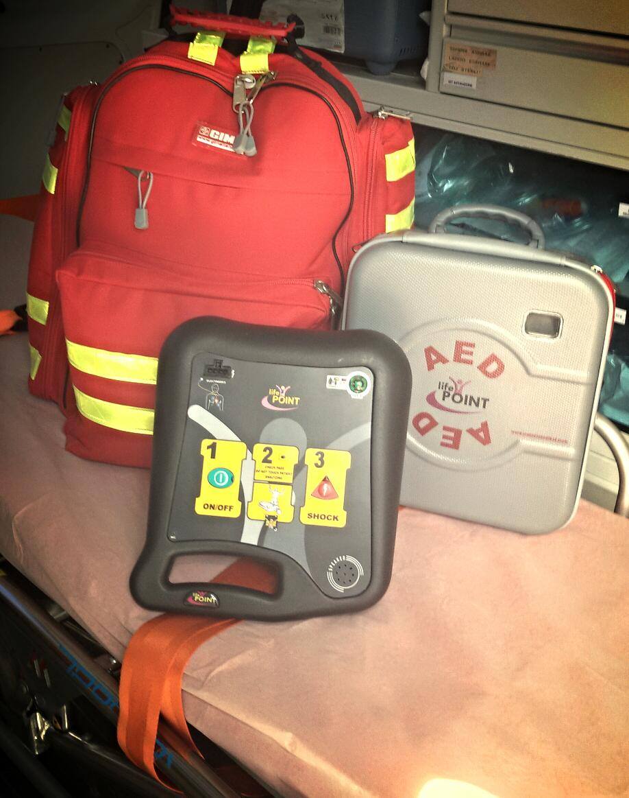  Nuovo defibrillatore per i volontari del soccorso: “Un dono dei cittadini”