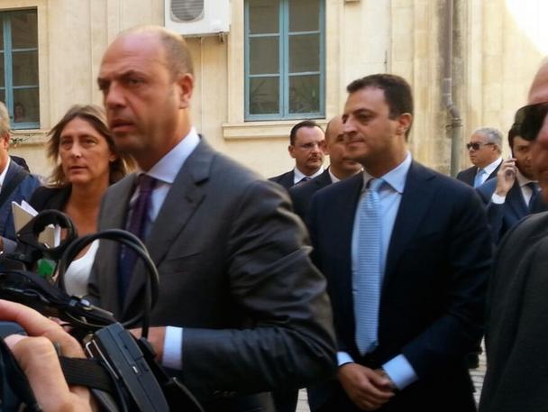  Ragusa – L’on. Alfano oggi in provincia di  Ragusa, tratta i temi immigrazione e infrastrutture