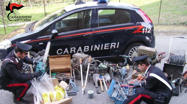  Vittoria – Operazione weekend sicuro: 1 persona arrestata, 18 quelle denunciate, sequestrati 8 veicoli