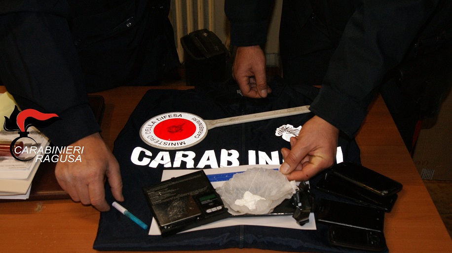  Santa Croce Camerina: operazione antidroga dei carabinieri, tre arrestati