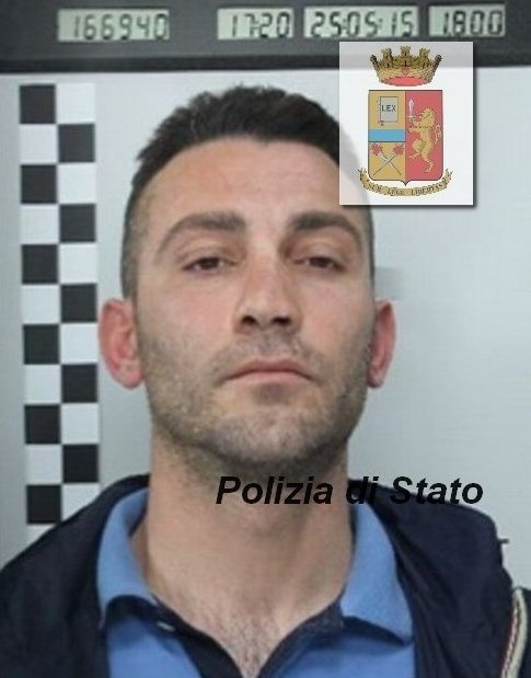  Arrestato pluripregiudicato catanese dopo una rapina in una banca di Comiso