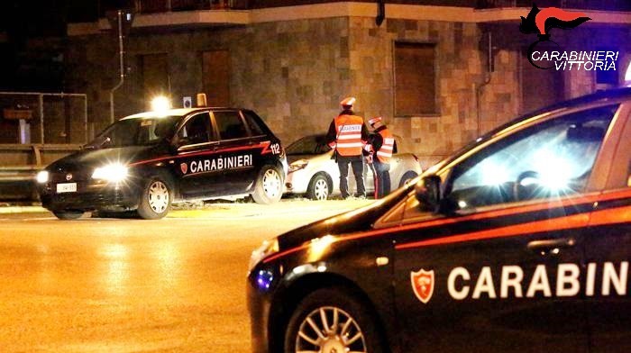 Vittoria – Controllo del territorio: 19 persone denunciate, sequestrati 11 veicoli, recuperata refurtiva di € 10.000