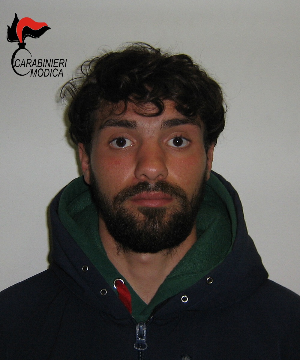 Scicli – Arrestato dai Carabinieri per stalking figlio adottivo ingrato, chiedeva somme di denaro