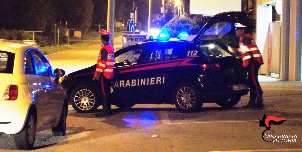  Deve scontare residuo di pena per violenza sessuale: albanese arrestato