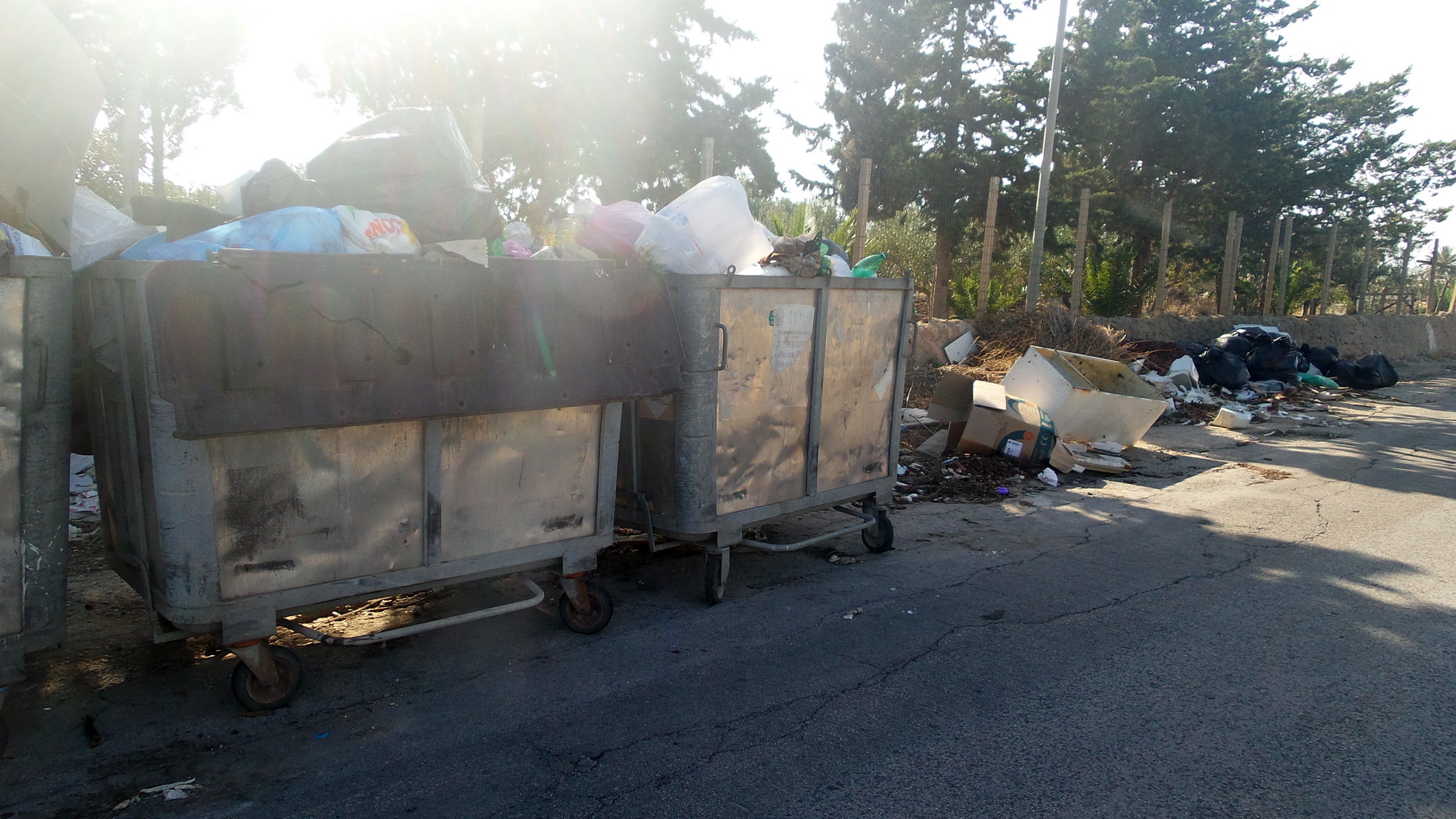  Emergenza rifiuti, il sindaco: “Lotta senza quartiere contro gli incivili”