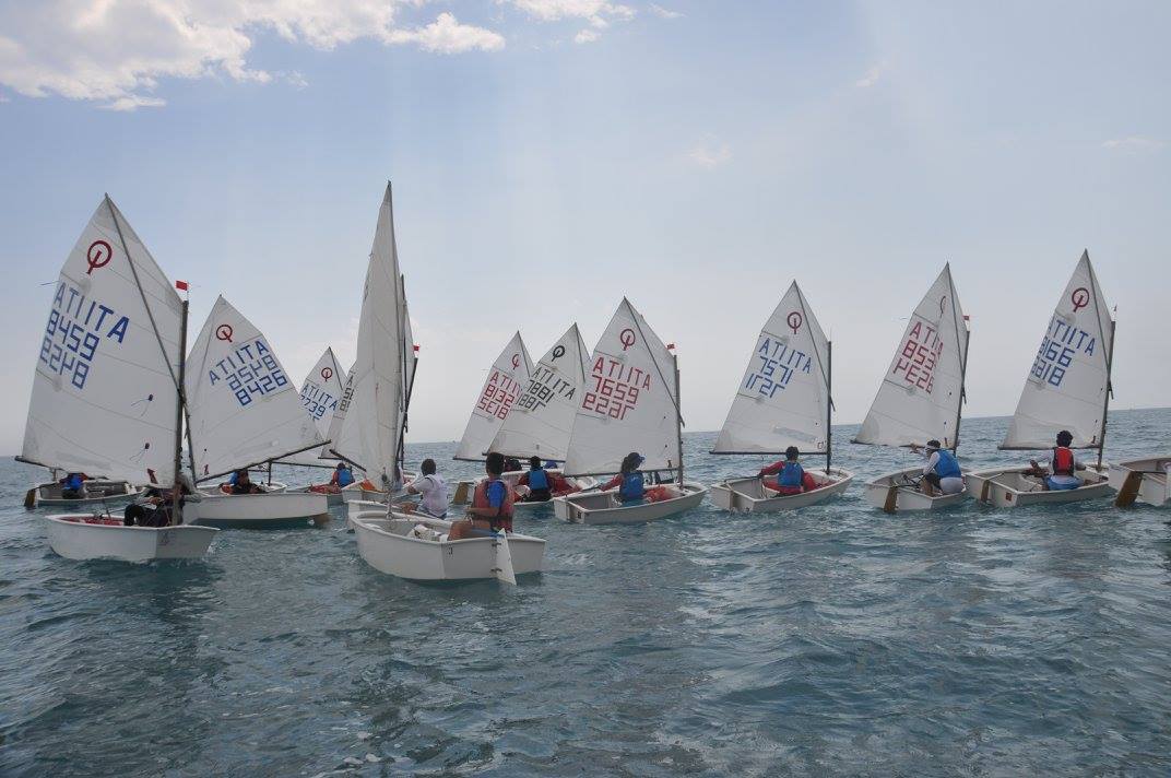  Vela, due giorni di grande sport a Caucana con la regata classe Optomist