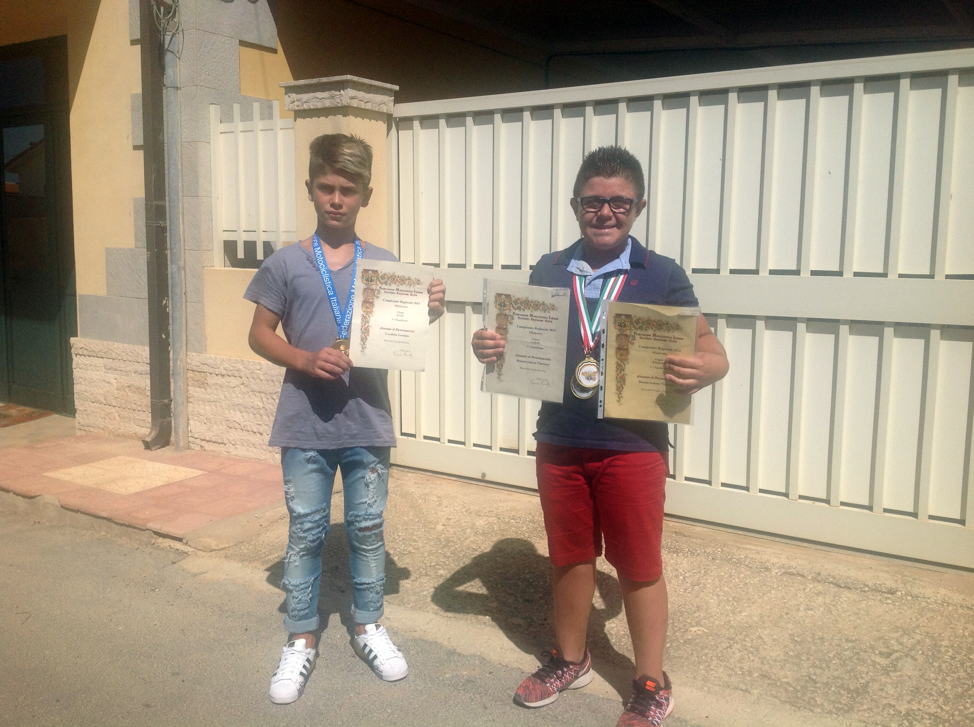  Motori, che passione: Gaetano e Vincenzo a 11 anni già campioni minicross