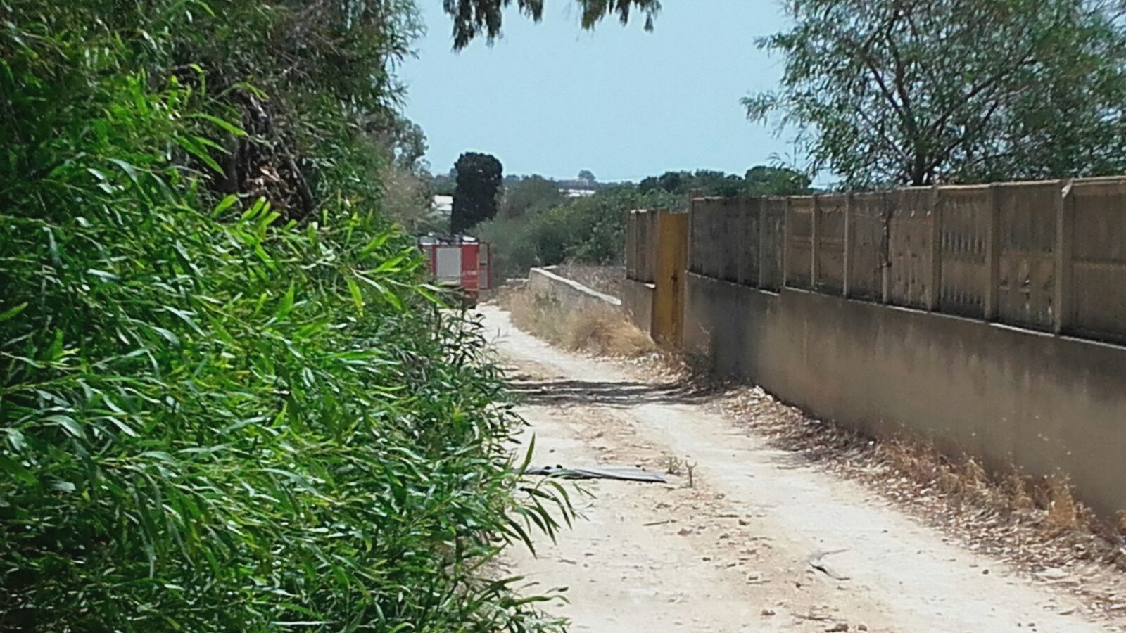 Paura sulla S.Croce-Scoglitti: tunisino in escandescenza, scatta il TSO