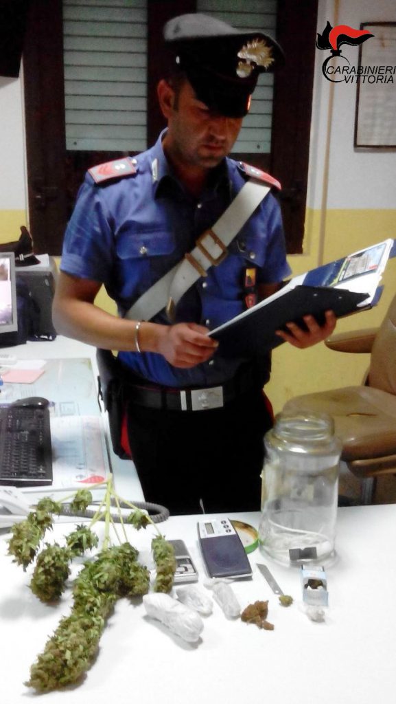 Vittoria (RG) Carabinieri droga