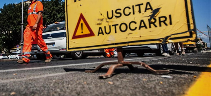  Modica – Perde un dito mentre sostituisce pneumatico sul cantiere autostradale, vittima un operaio di 45 anni
