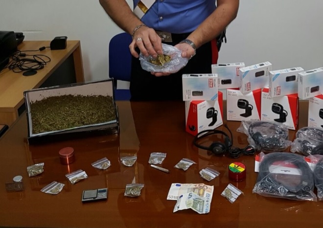  Pozzallo – Trovato con la marijuana negli slip: arrestato giovane di 20 anni