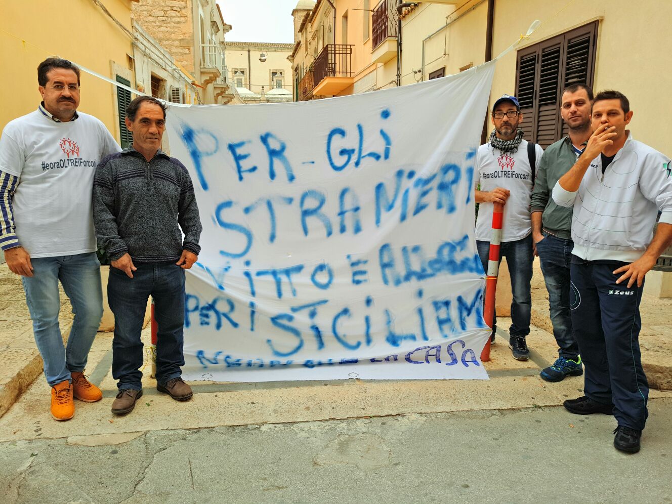  Scardino riprende la protesta: seconda notte in auto davanti al Comune