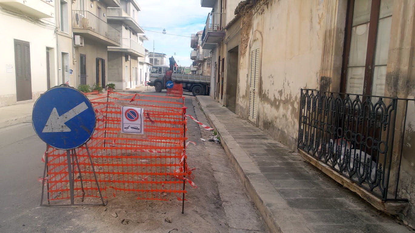  Lavori sulla rete elettrica in via Rapisardi e via Manzoni: disagi fino a venerdì