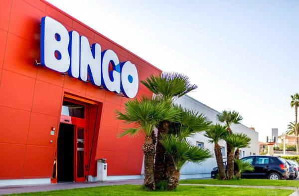  Ragusa – Rapina alla sala “Bingo”, due malviventi si fanno consegnare 5000 euro