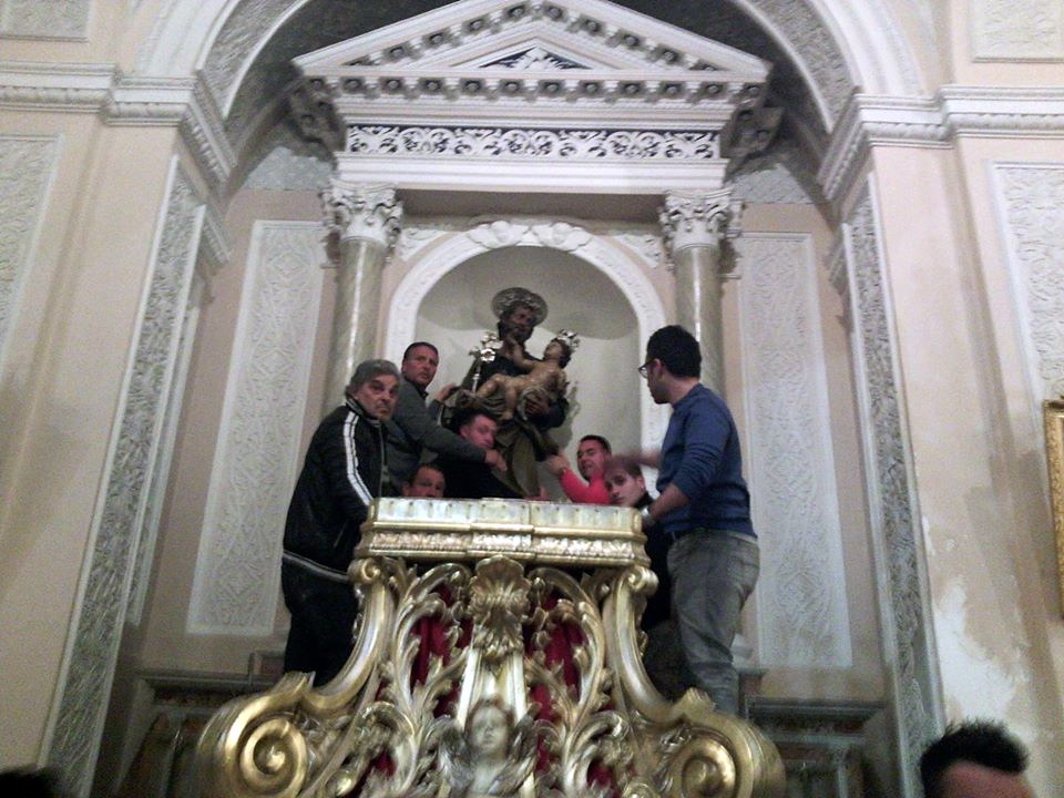  S.Giuseppe, appuntamento al prossimo anno: la statua torna al suo posto