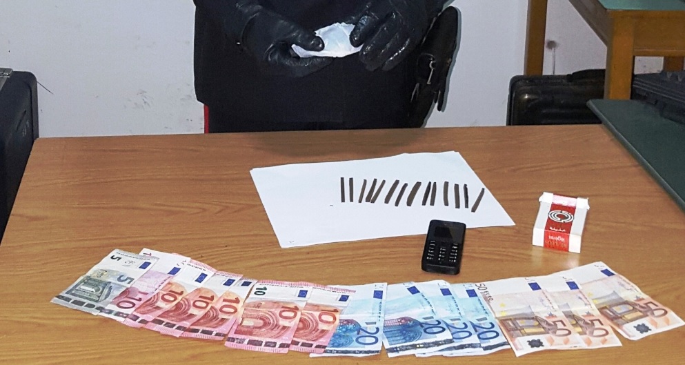  Scoglitti – Sorpreso con 38 grammi di hashish, arrestato un tunisino di 37 anni