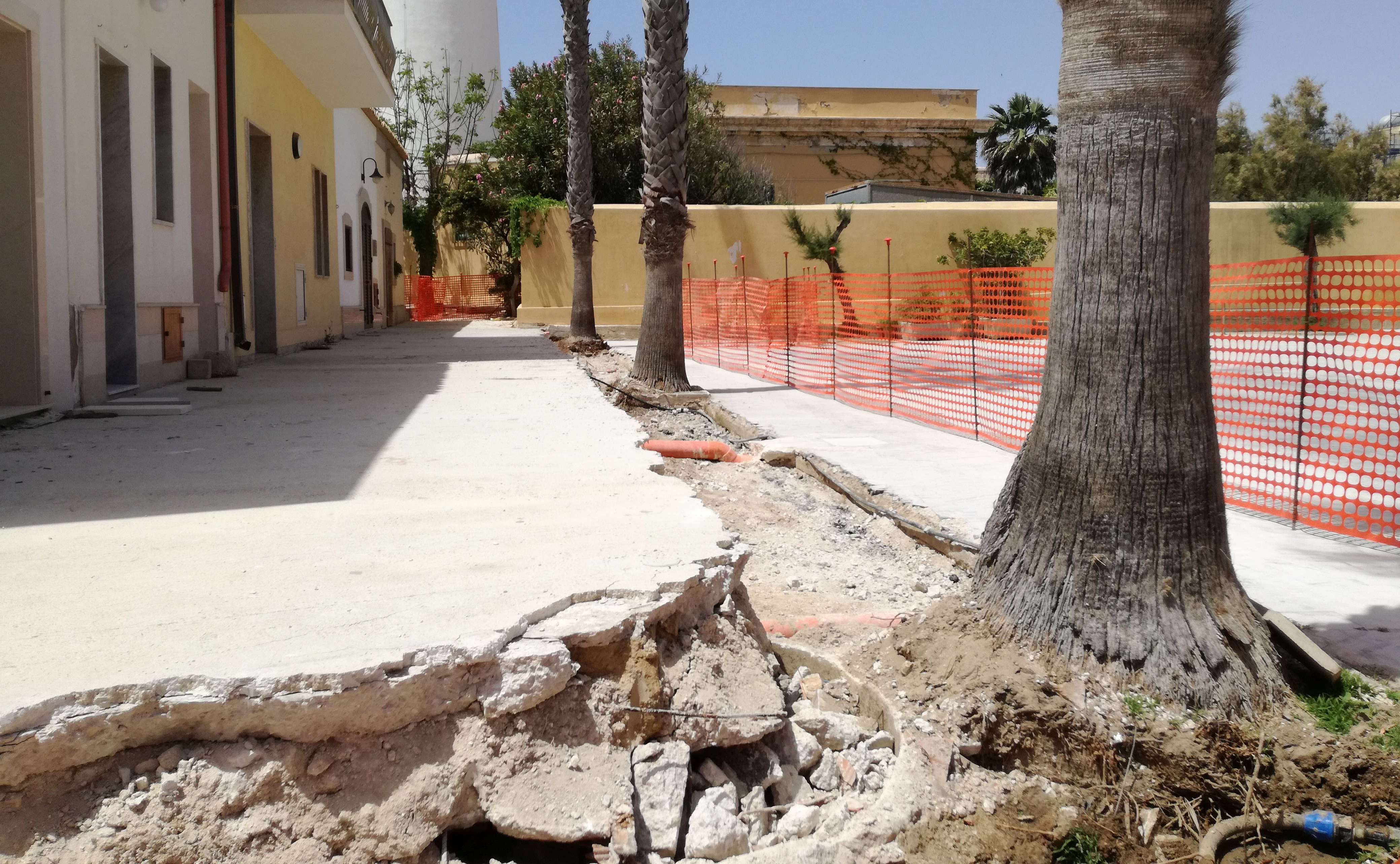  Lavori in piazza Concordia: Punta Secca è un grande cantiere aperto FOTO