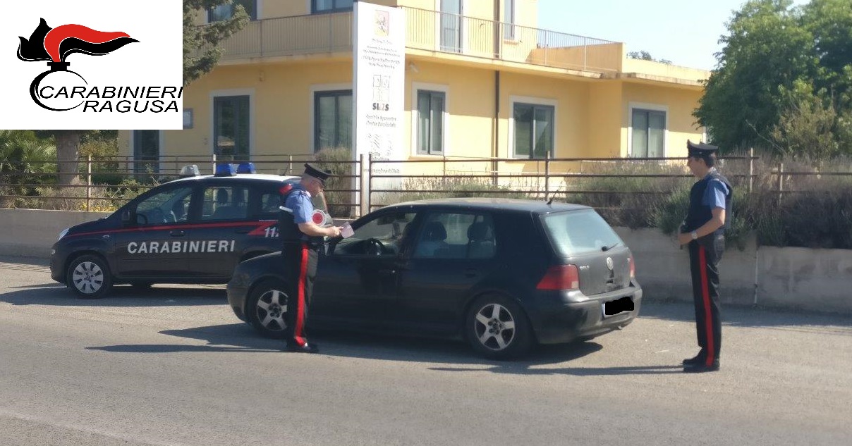  Quaranta chili di pesce nel cofano dell’auto rubata: denunciati due romeni