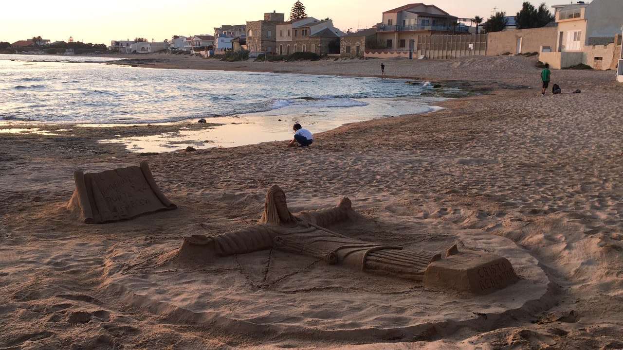  Da Rio a P.Secca: la scultura del Cristo Redentore sulla spiaggia di Montalbano