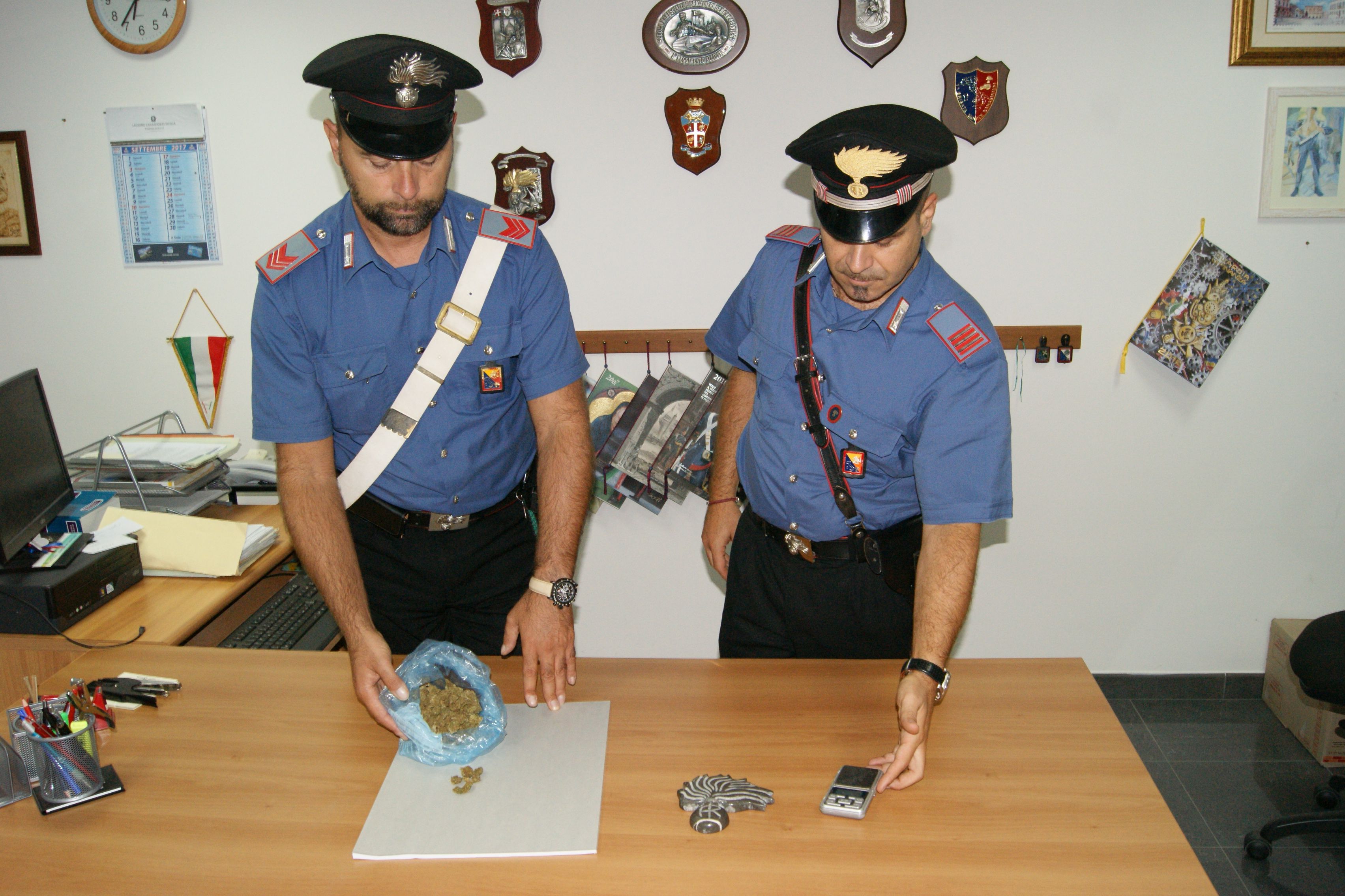  Scicli – Marijuana già pronta per lo spaccio: arrestato un ragazzo di 19 anni