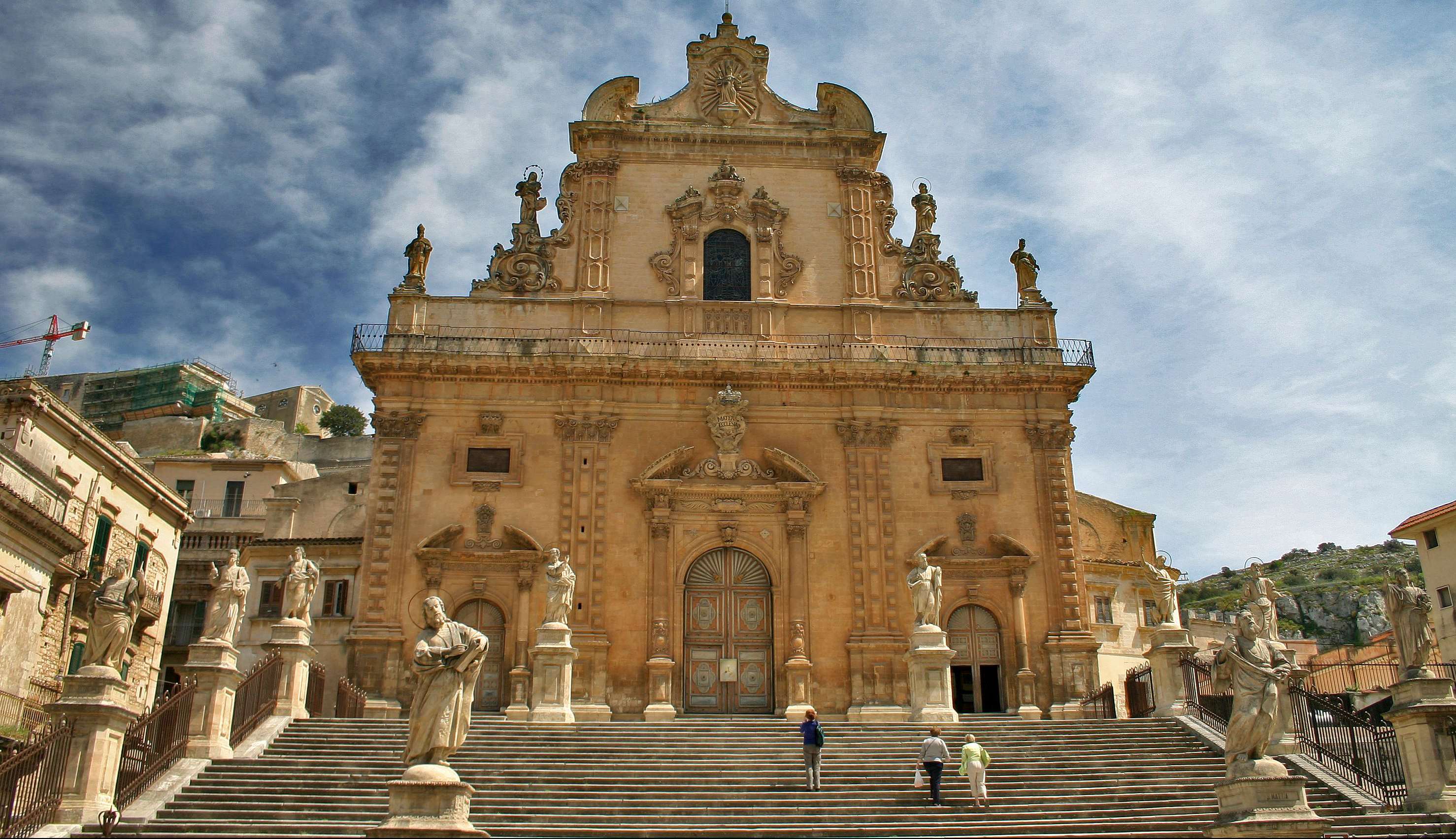  Francese perde il portafogli, inglese… la moglie: entrambi ritrovati a Modica