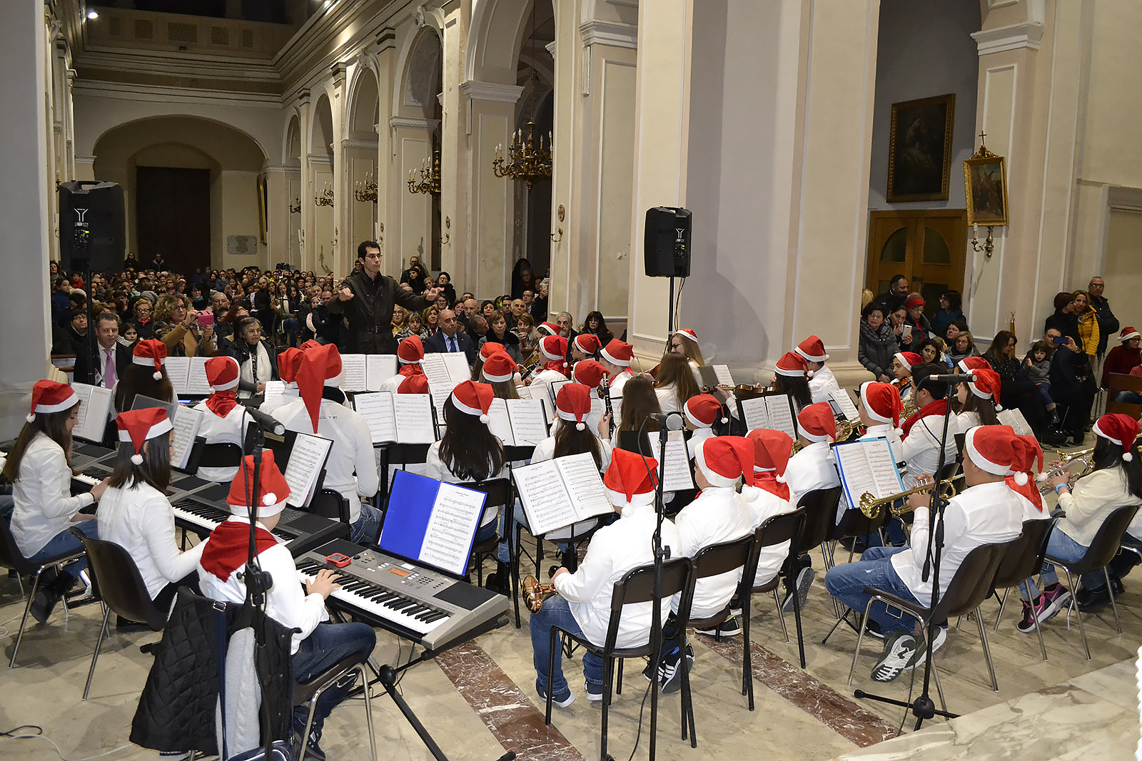  Dall’Immacolata alla Befana: prende il via il lungo Natale di Santa Croce