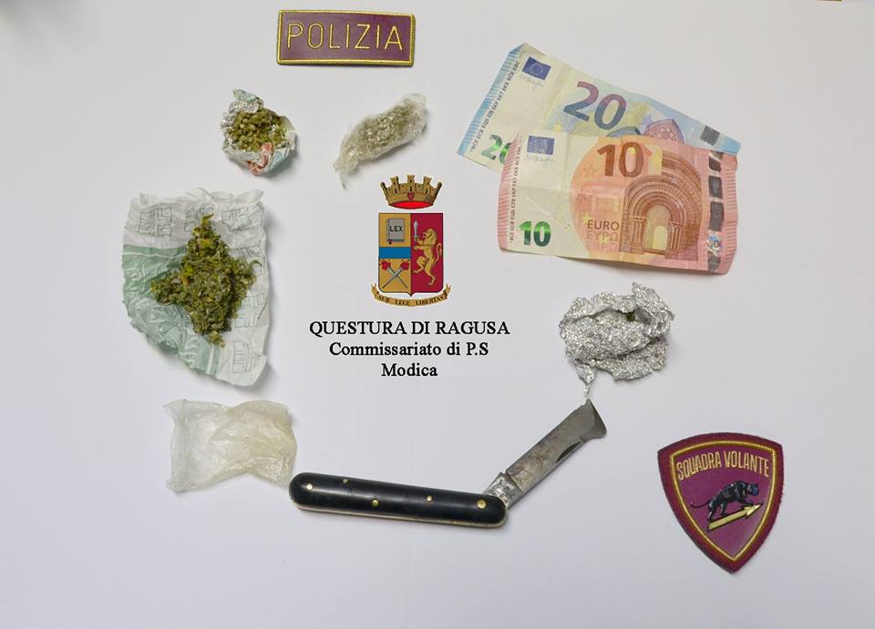  Modica – Fugge con a bordo la marijuana: 17enne investe poliziotto con lo scooter