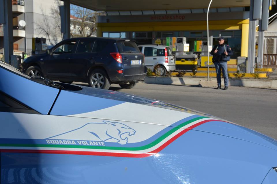  Ragusa, banale incidente fra auto: scoppia rissa, padre e figlio denunciati