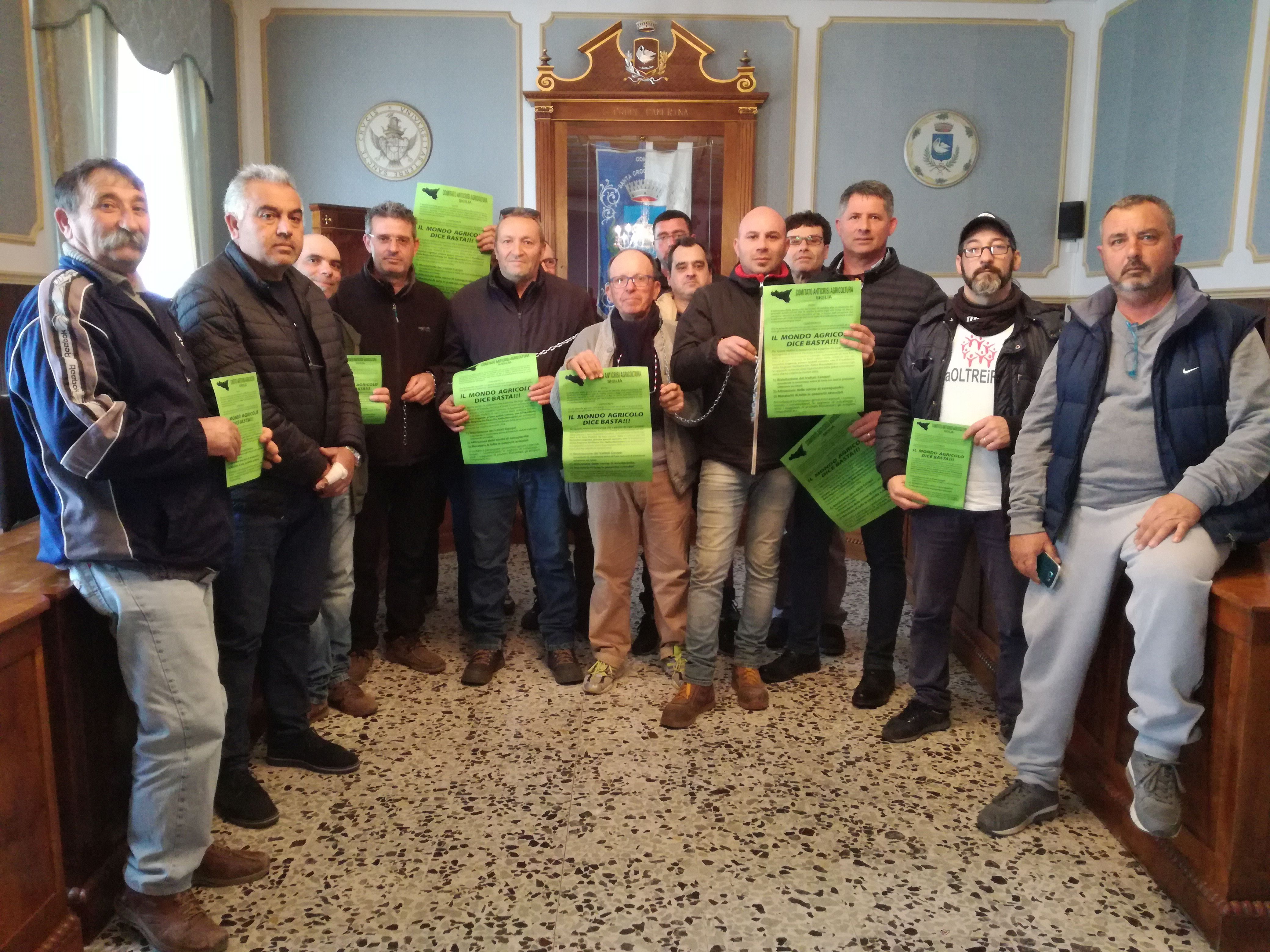  Agricoltori, protesta notturna in aula consiliare. Musumeci arriva venerdì